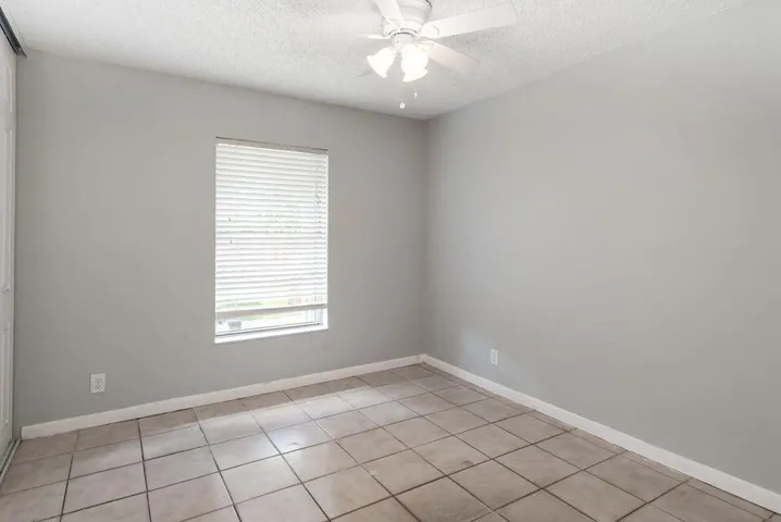 Bedroom1 5692