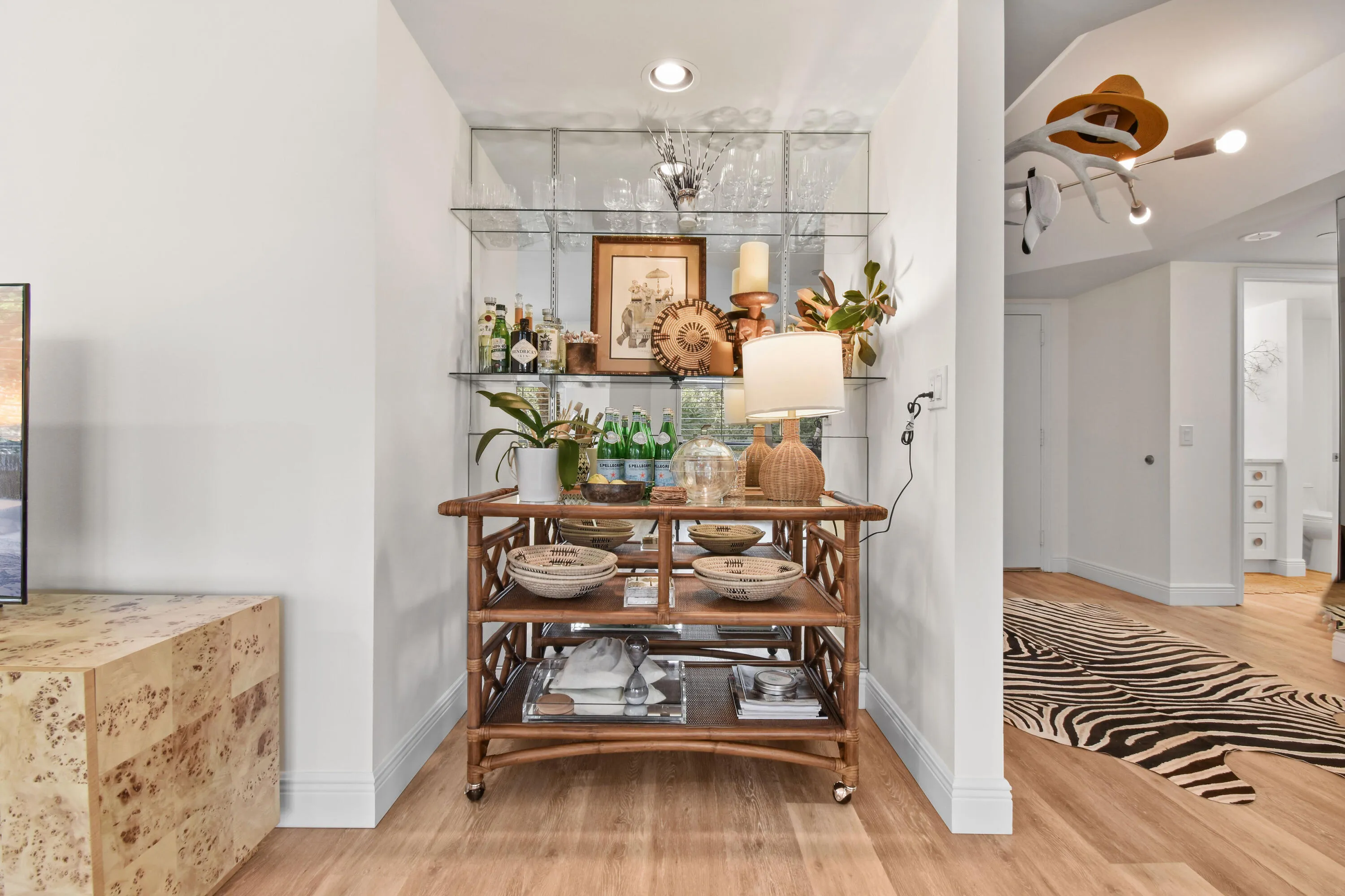 3322CasseekeyIslandRd,Apt302(24)