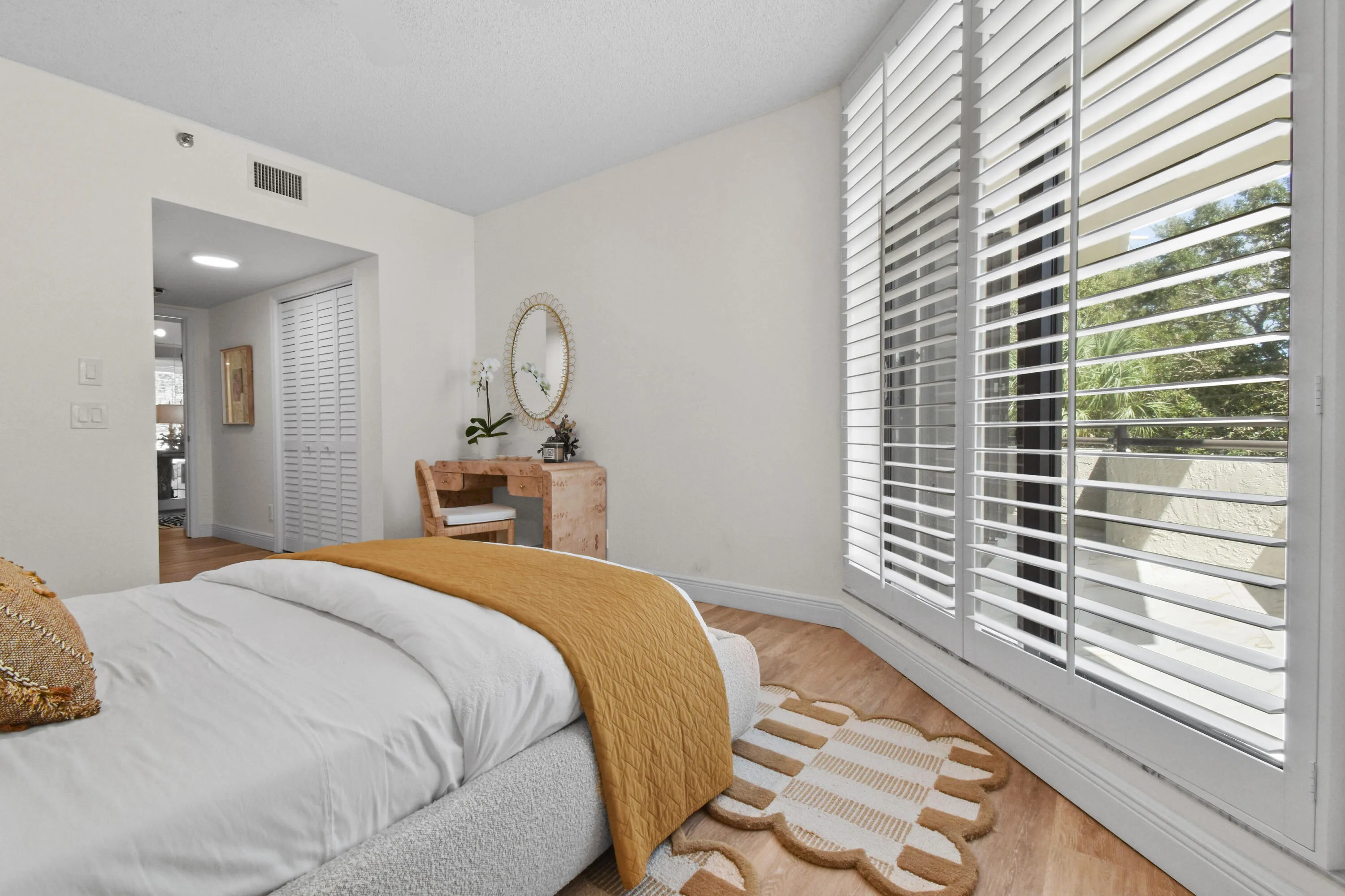 3322CasseekeyIslandRd,Apt302(39)