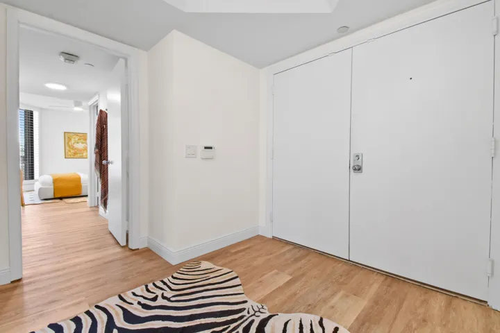 3322CasseekeyIslandRd,Apt302(36)