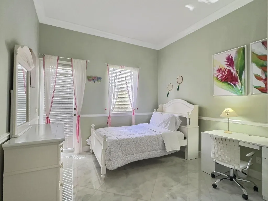 2nd bedroom upstairs