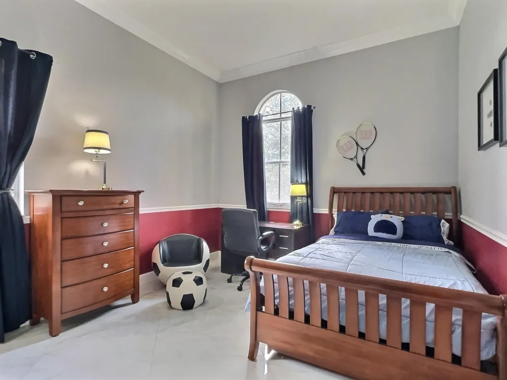 3rd bedroom upstairs