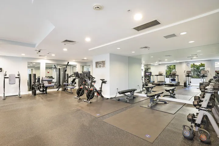 28_255_Evernia_St_Aerials_and_Amenities4