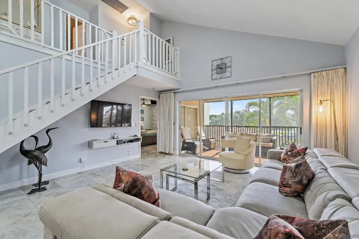 Living area 2