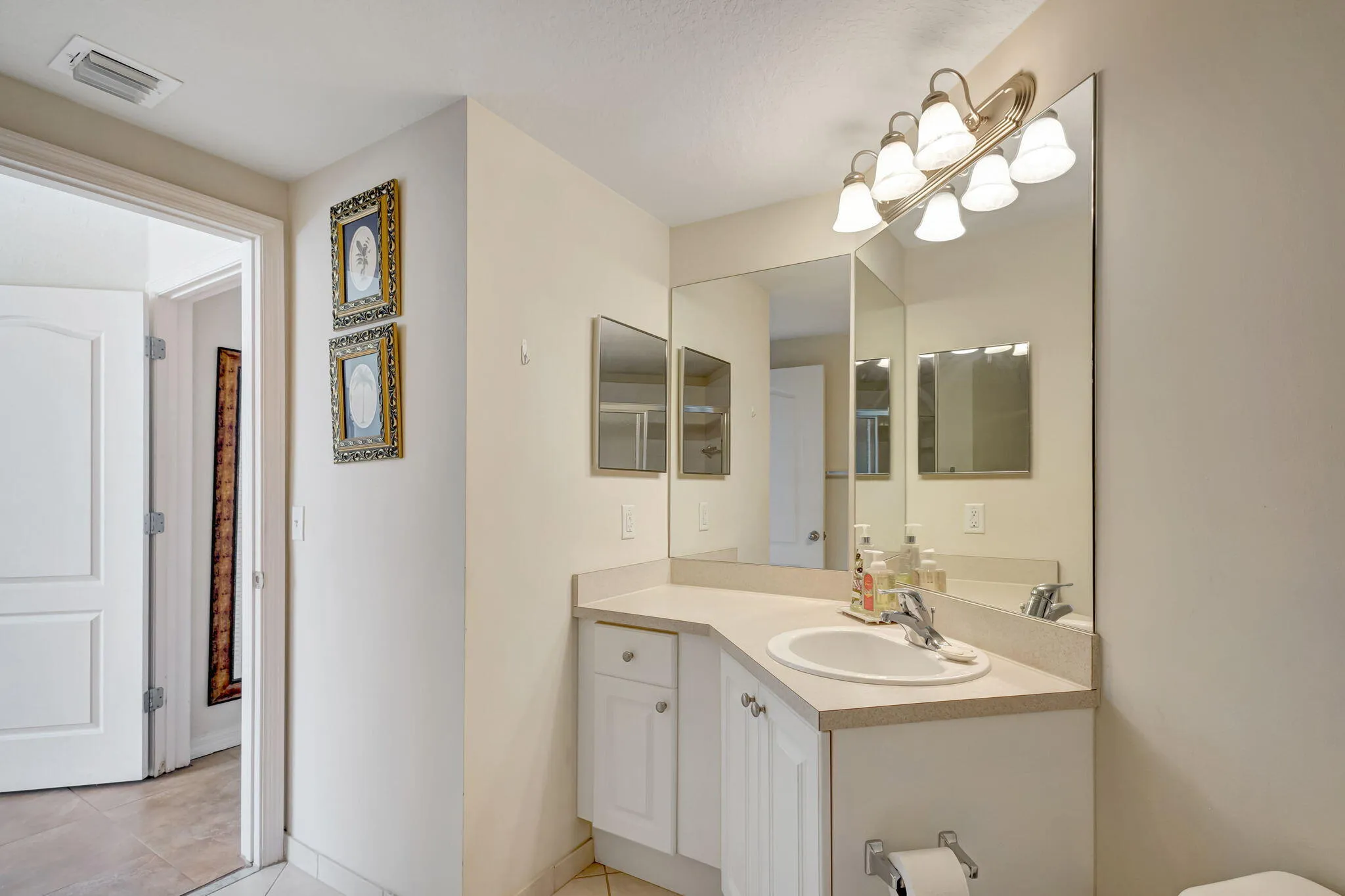 11023 Legacy Ln 204