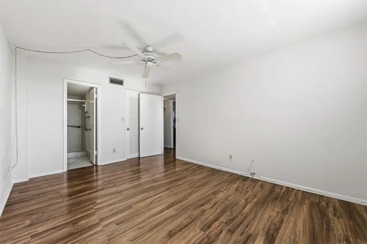 Primary Bed Room
