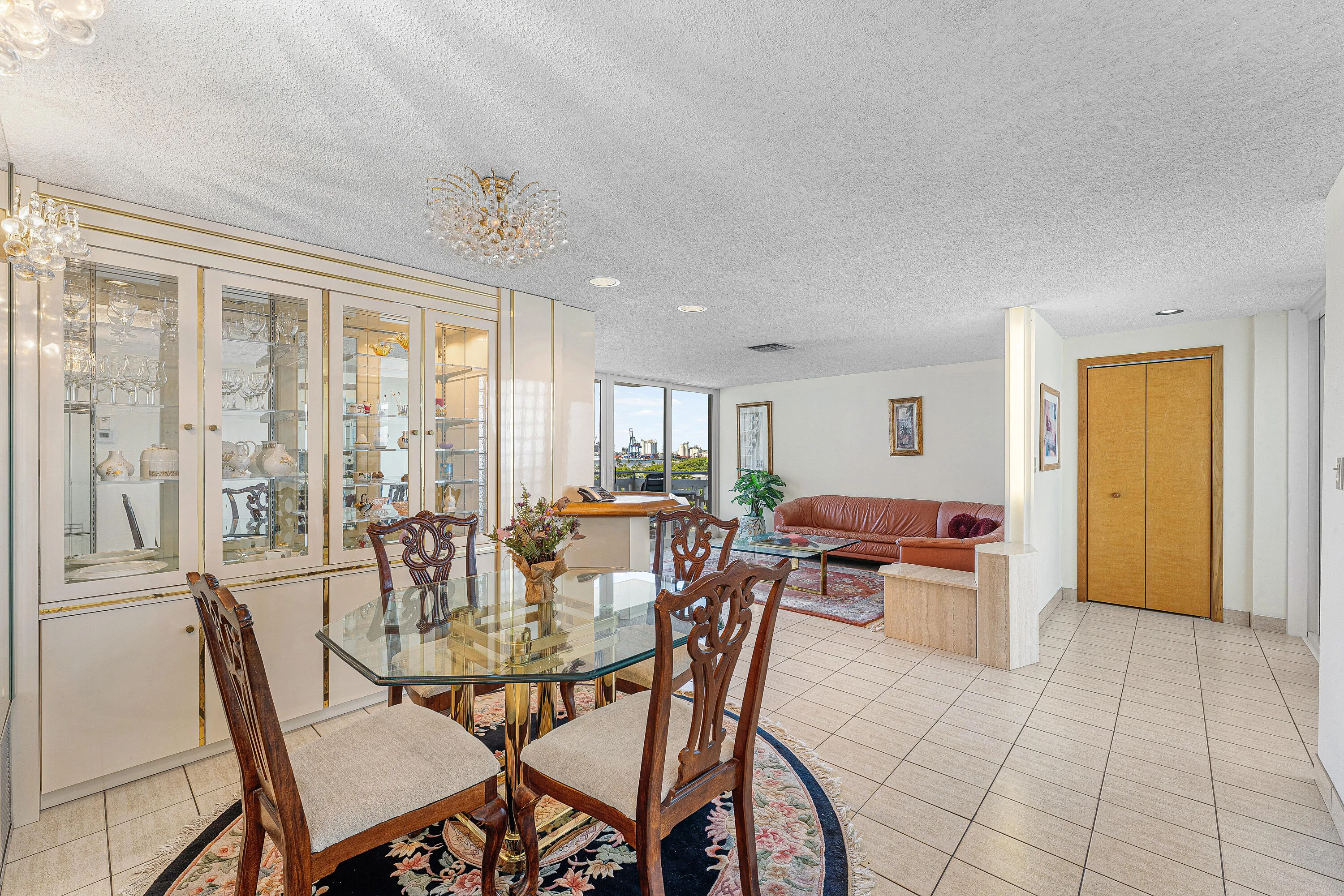 011-1900SouthOceanDrive-812-FortLauderda