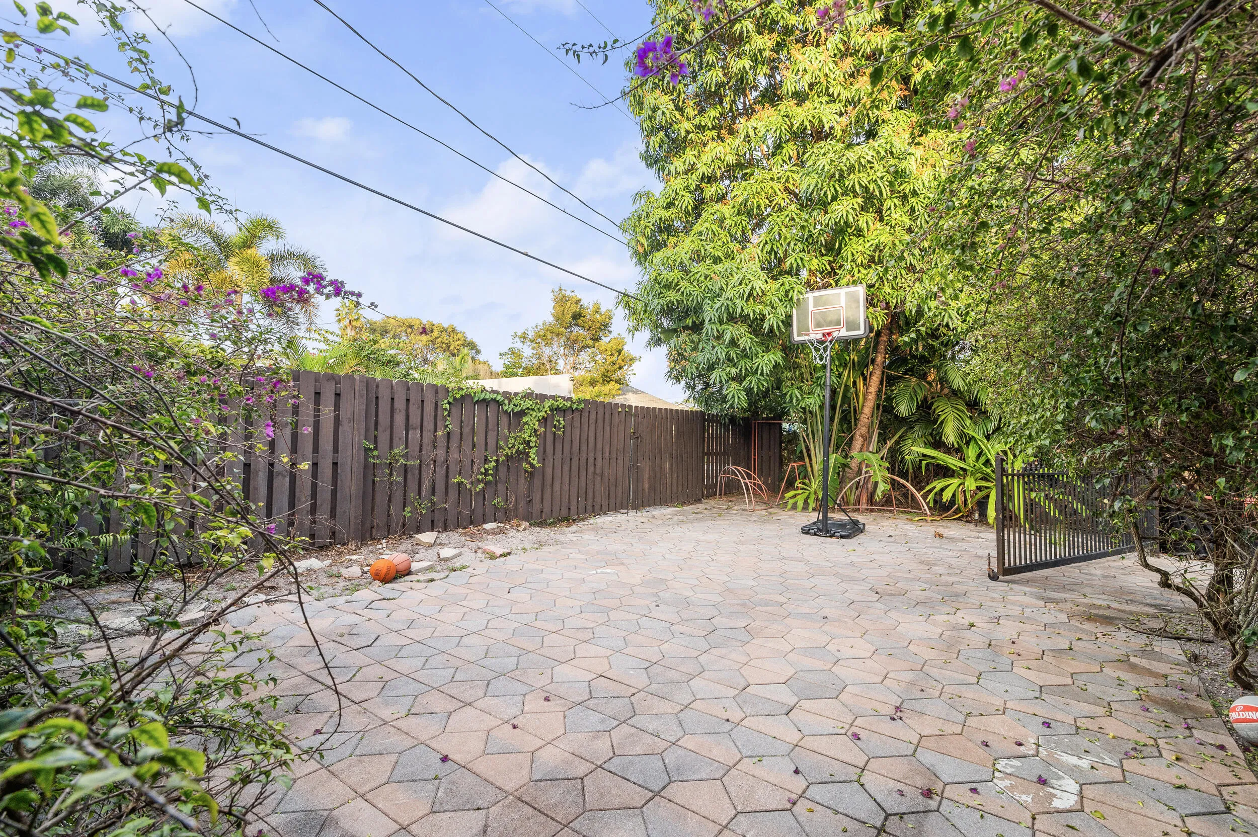Property photo 29