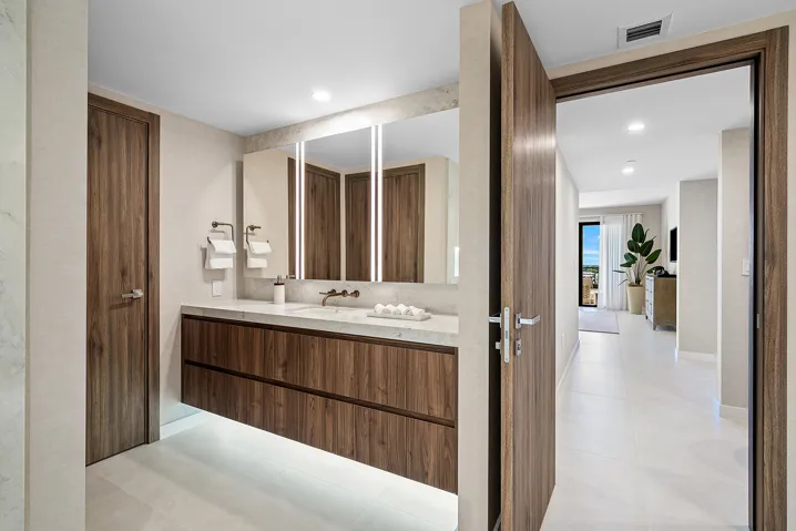 027-200EastPalmettoParkRoad-712-BocaRato
