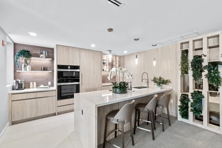 069-200EastPalmettoParkRoad-712-BocaRato