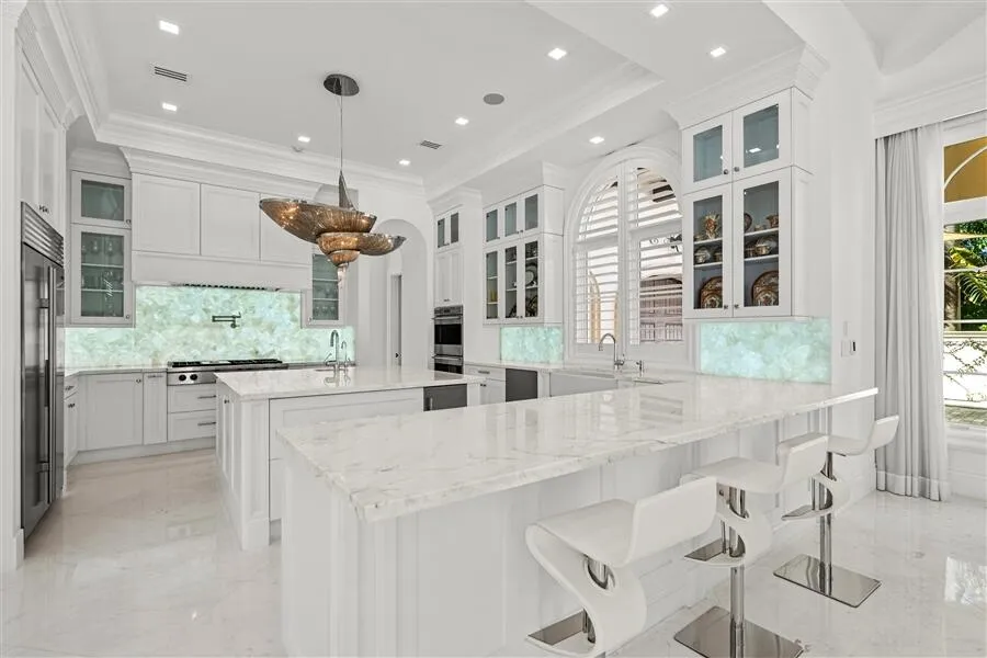 dash_KITCHEN_BAR_ANGLE_2_DT