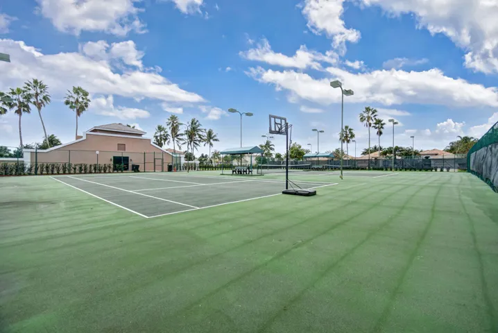 Tennis