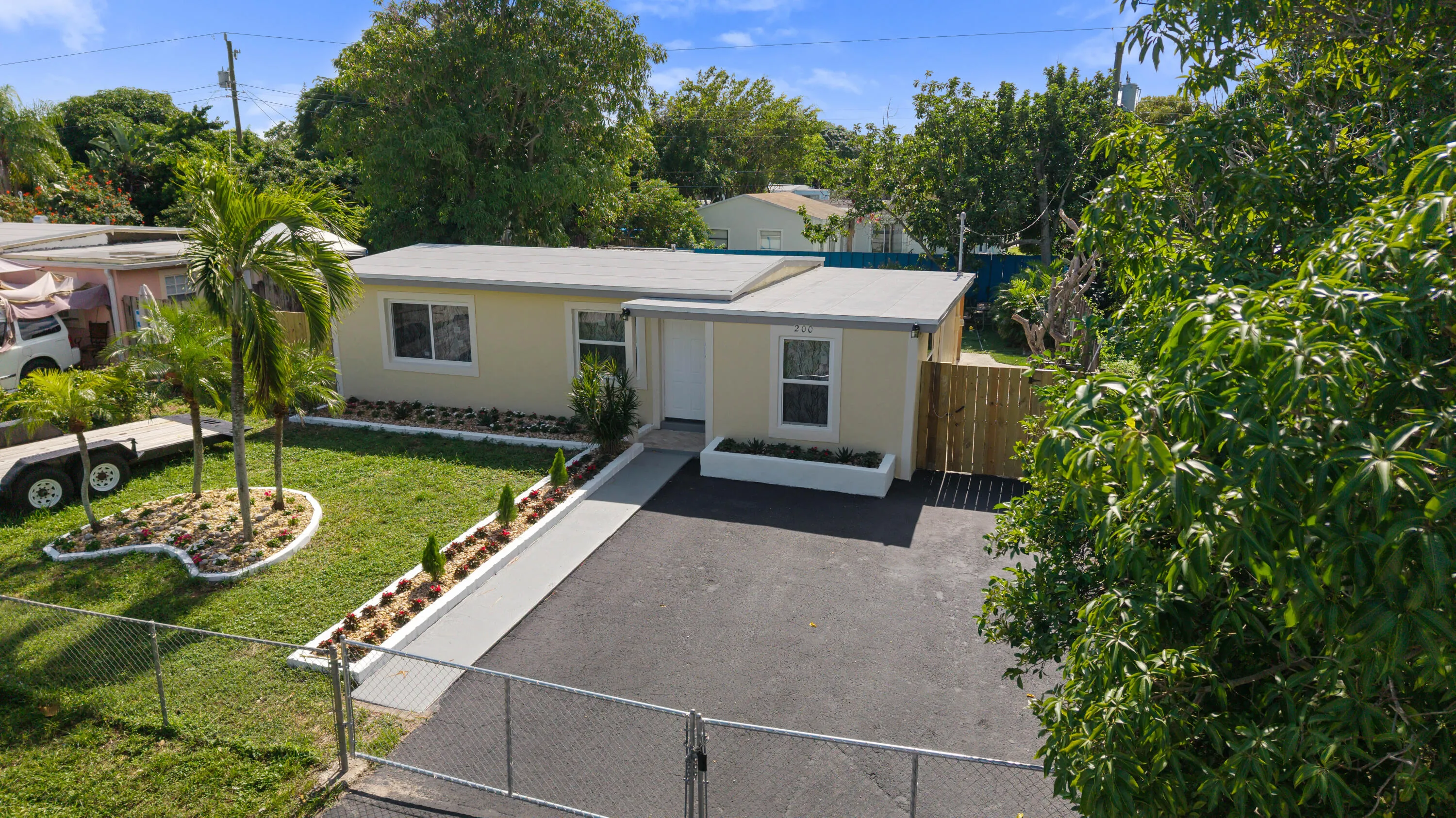 251028-RealEstate-Irma-0006
