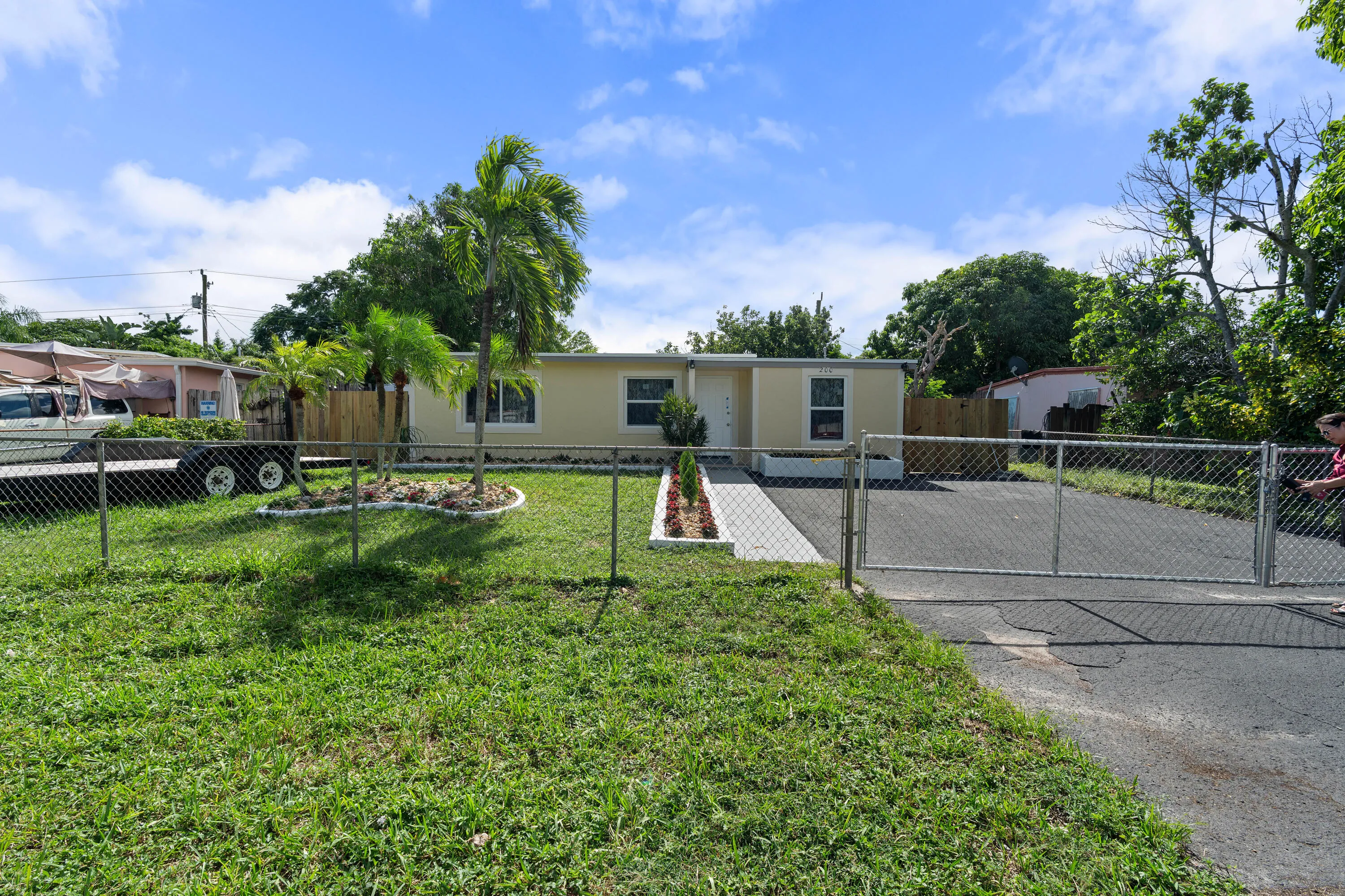 251028-RealEstate-Irma-0011