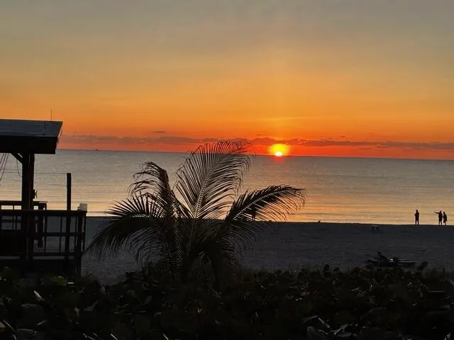 beautiful sunrises at Ocean front park