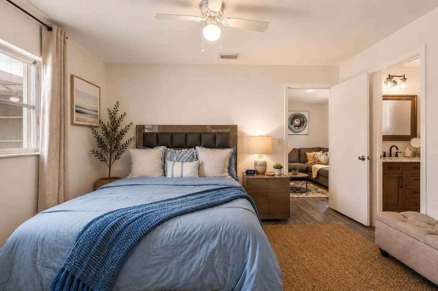guest bedroom