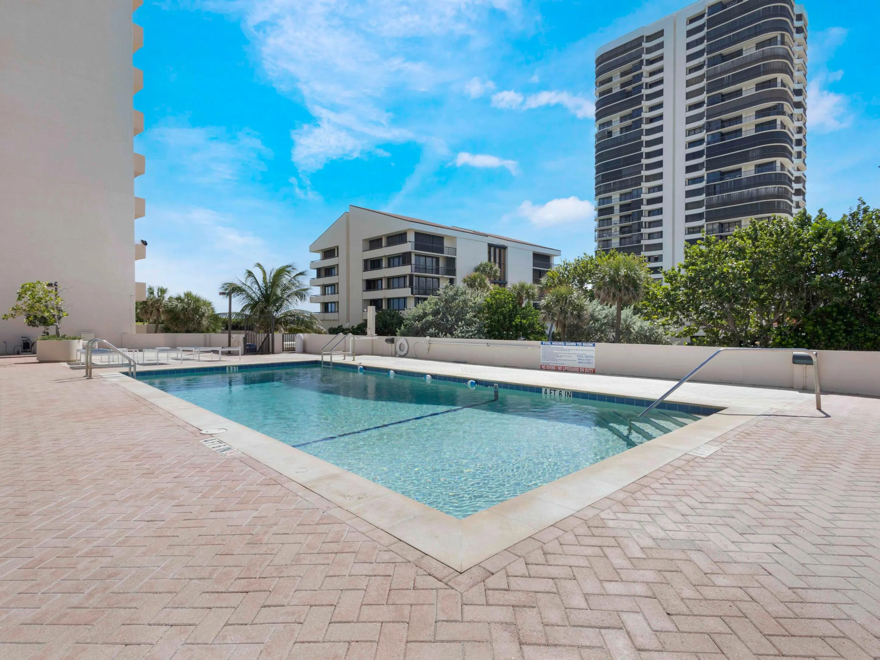 Common Areas Pool 1