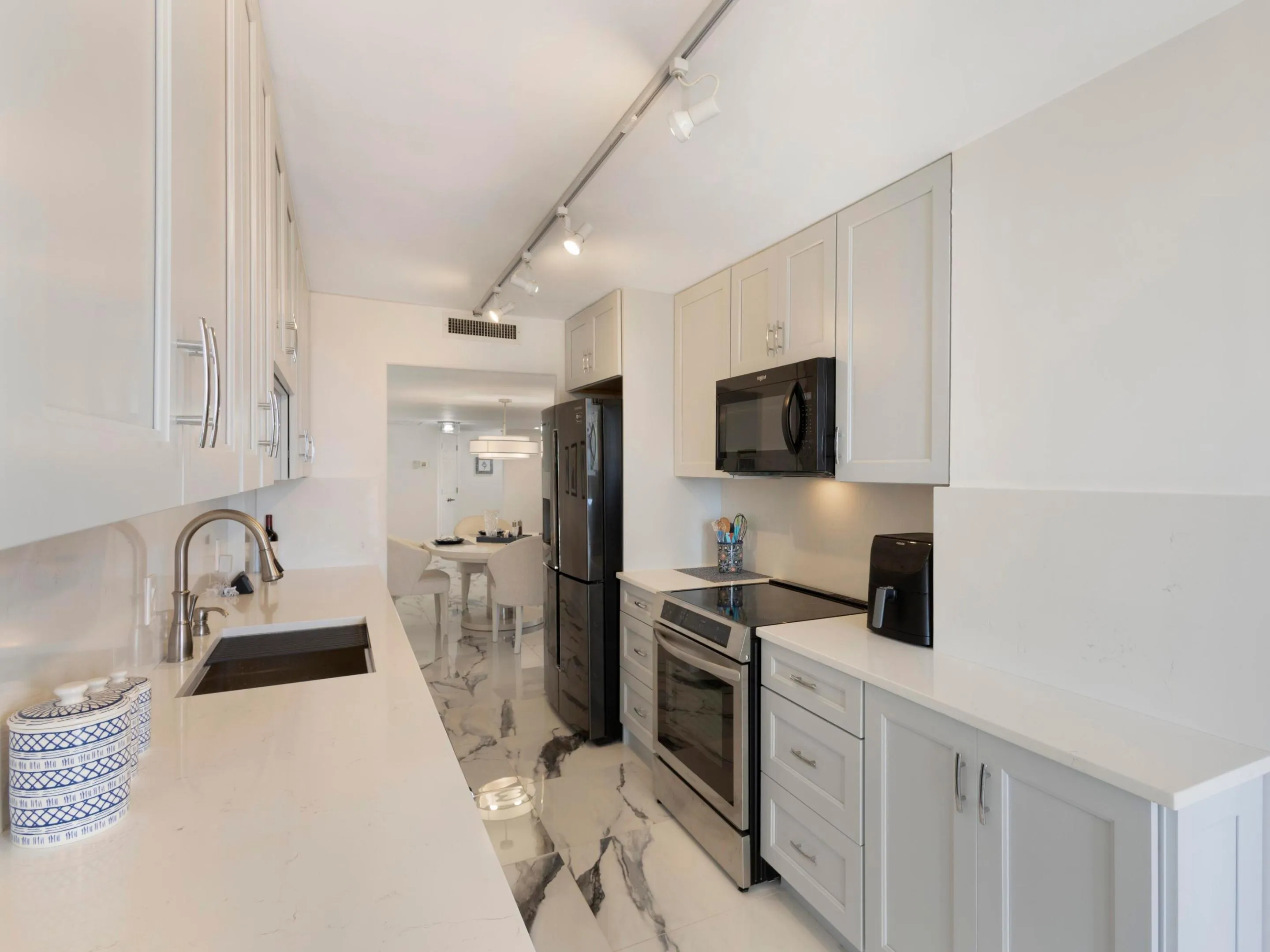Kitchen 3