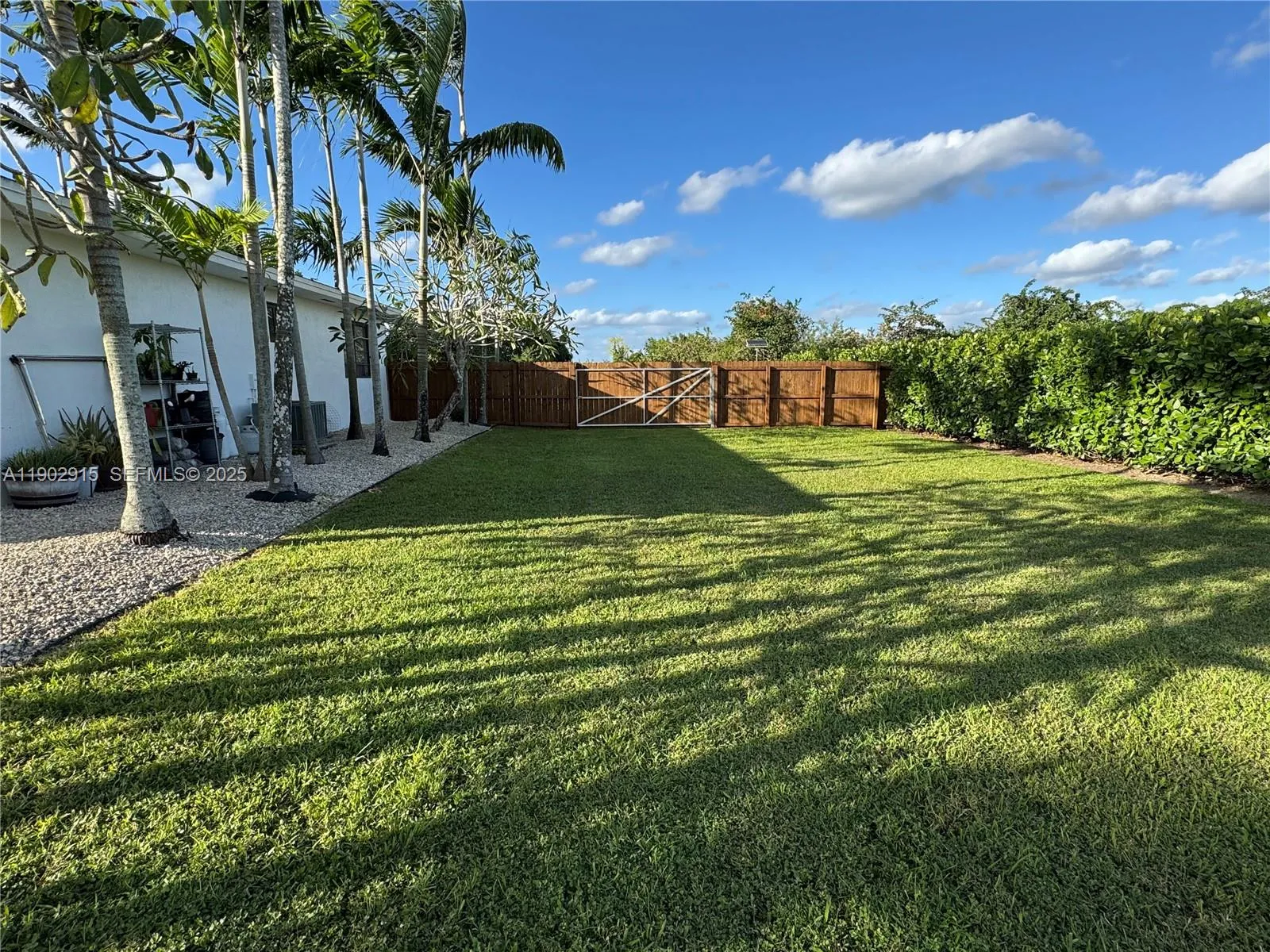 Property photo 124