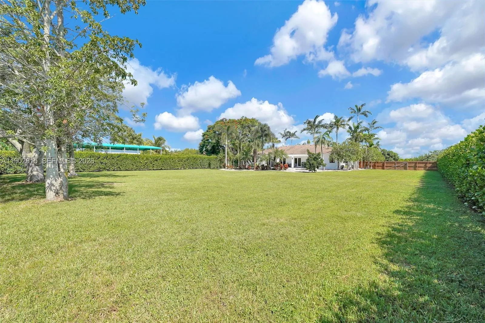 Property photo 33