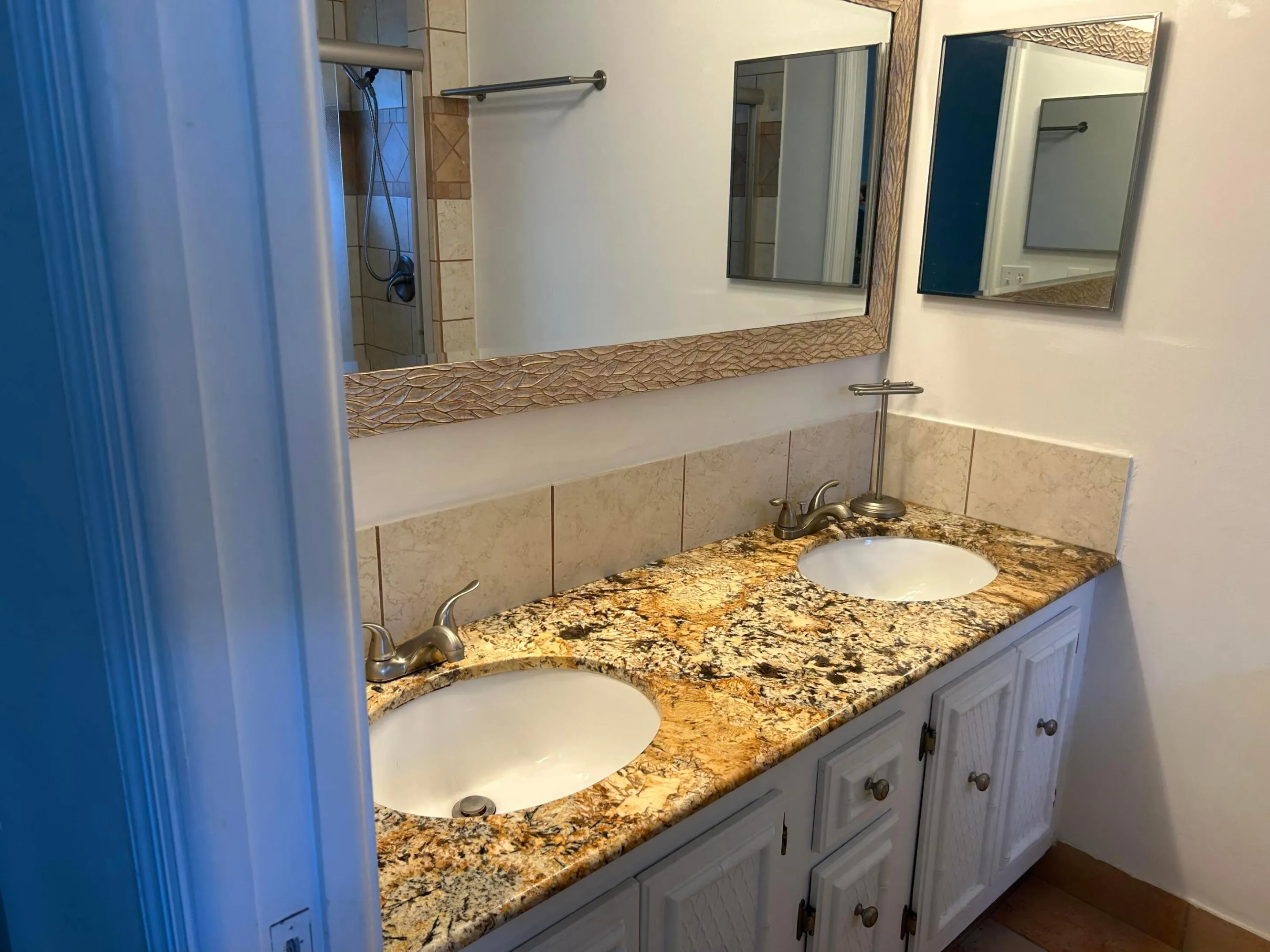 Dual Vanity Primary Bathroom