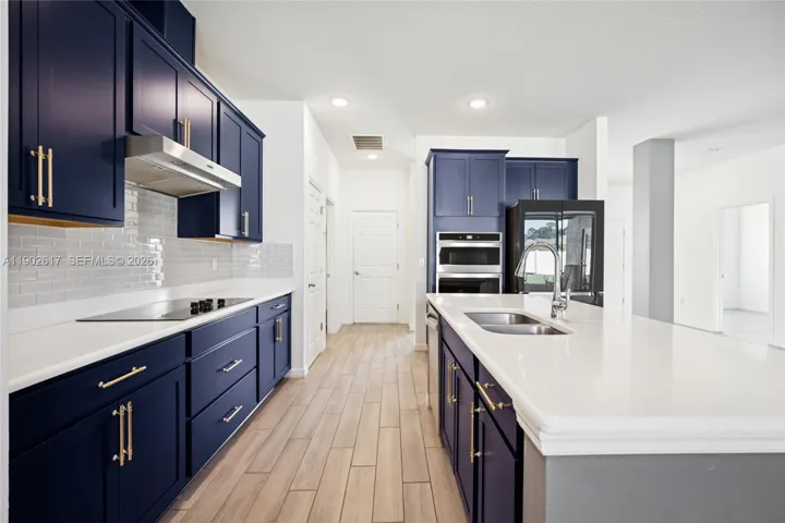 port-st-lucie-modern-kitchen-2022-home.jpg