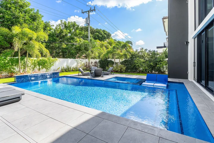 057-245Northeast6thCourt-BocaRaton-FL-33