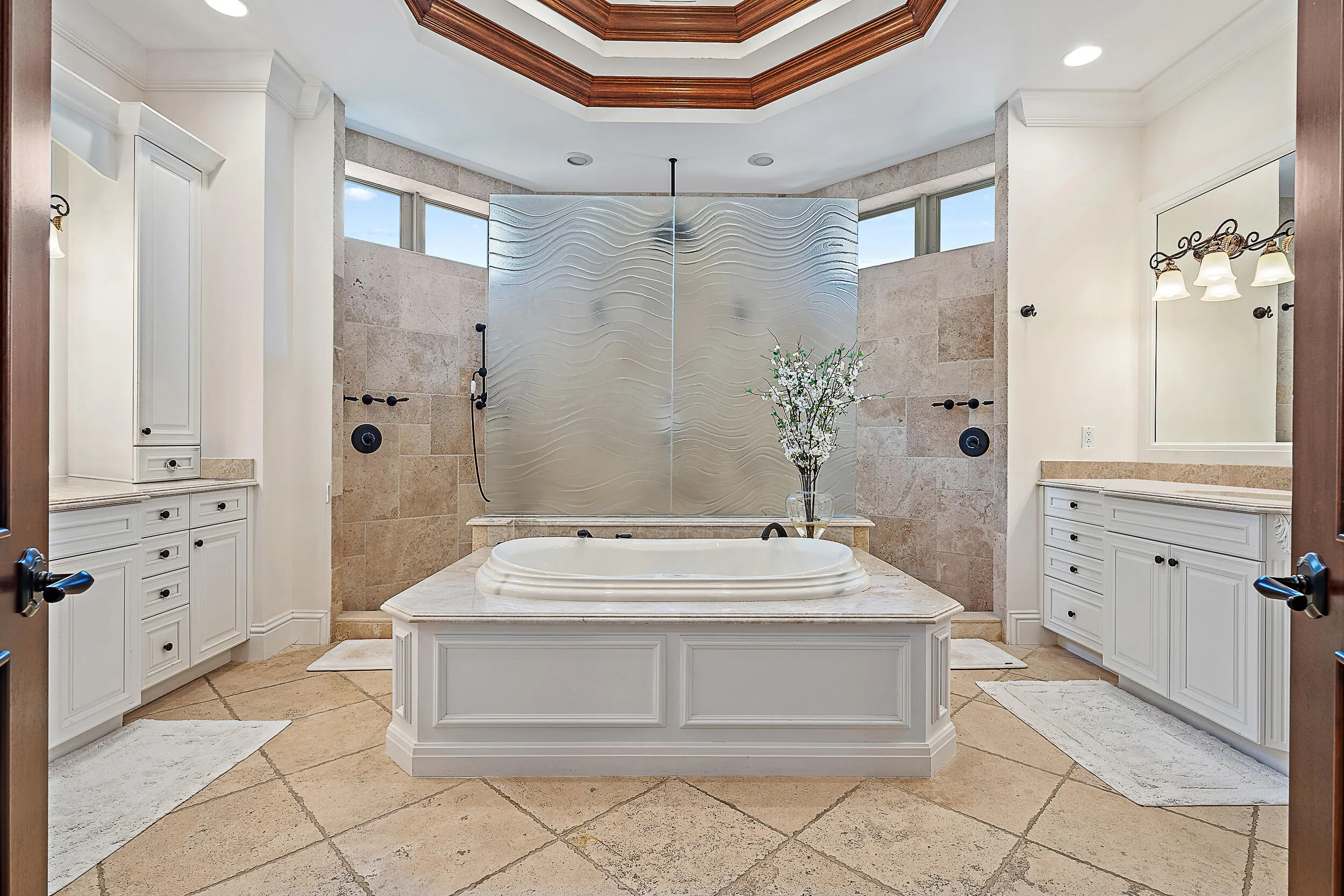Master Suite Bathroom