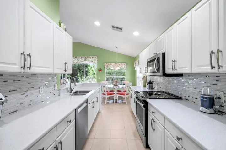 Quartz Counters