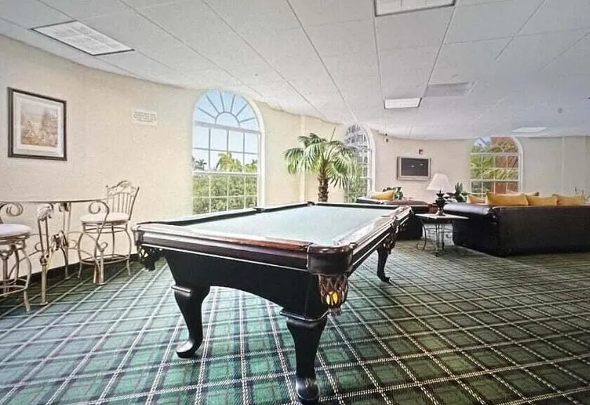 ParkPlacePoolTableCommonArea