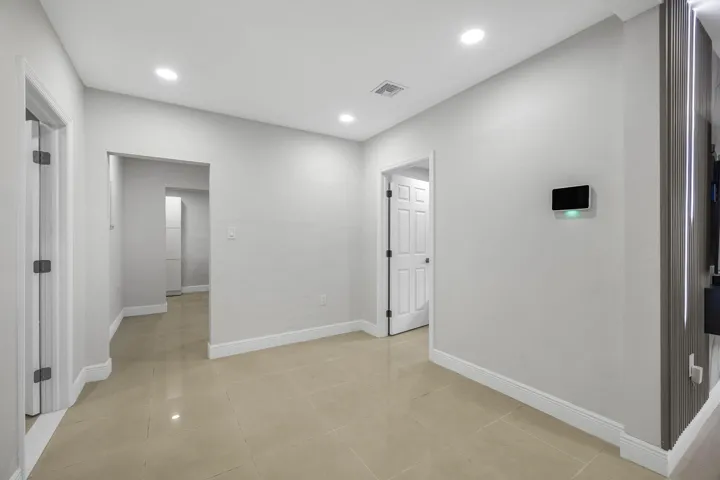 14-web-or-mls-2244-sw-10th-st