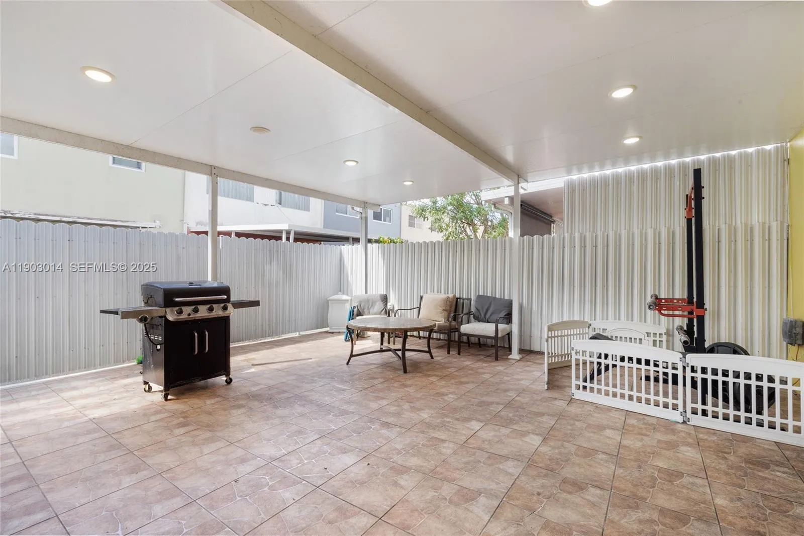 Property photo 31