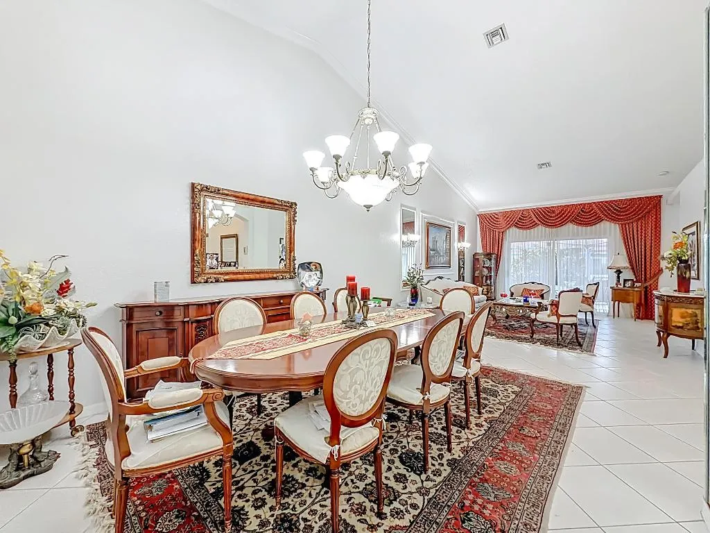 6174 Caladium Road-30