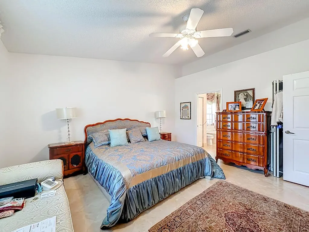 6174 Caladium Road-51