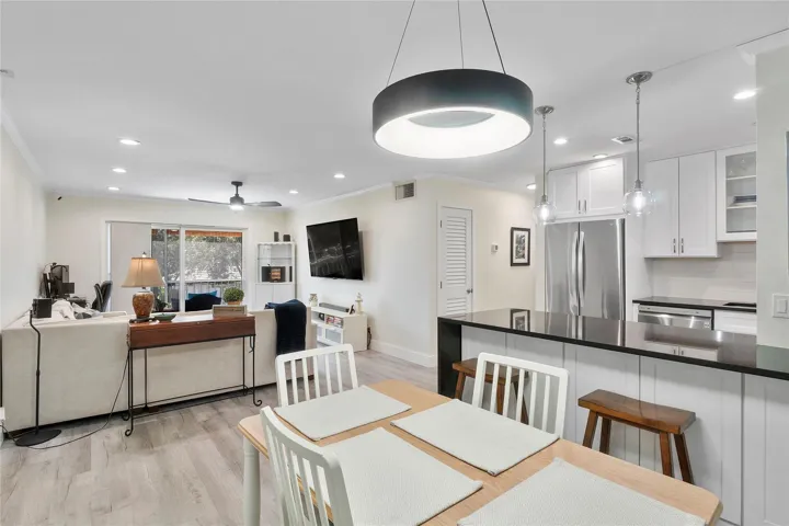 Kitchen, dinning and living room