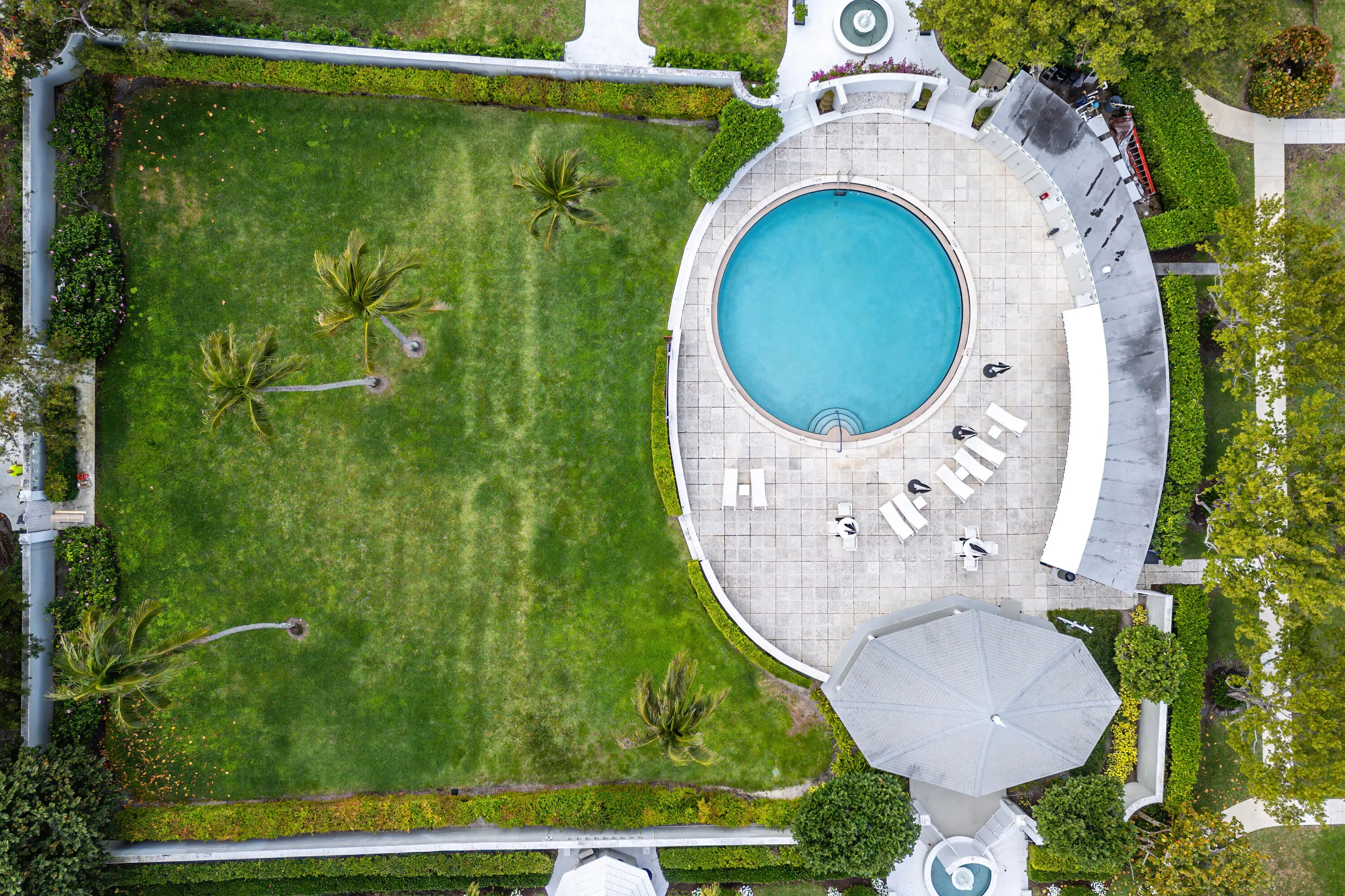 Ibis Isle Community Pool