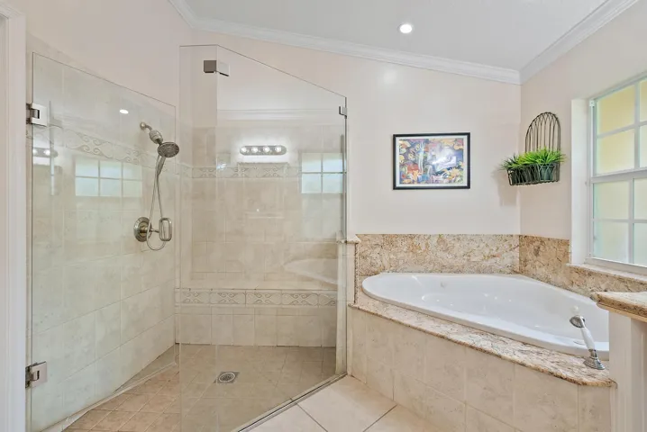 16338 Alexander Run-24