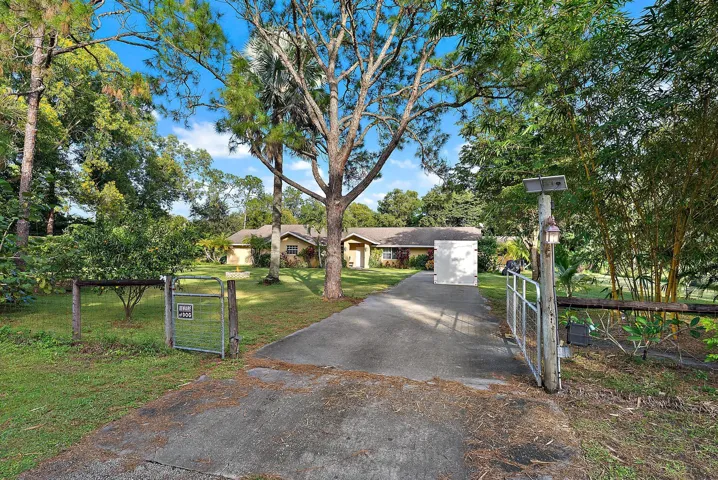 16338 Alexander Run-28