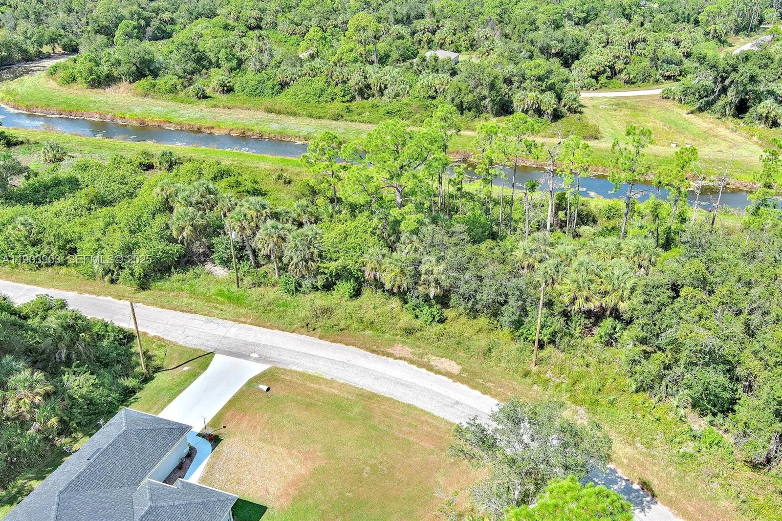Property photo 23