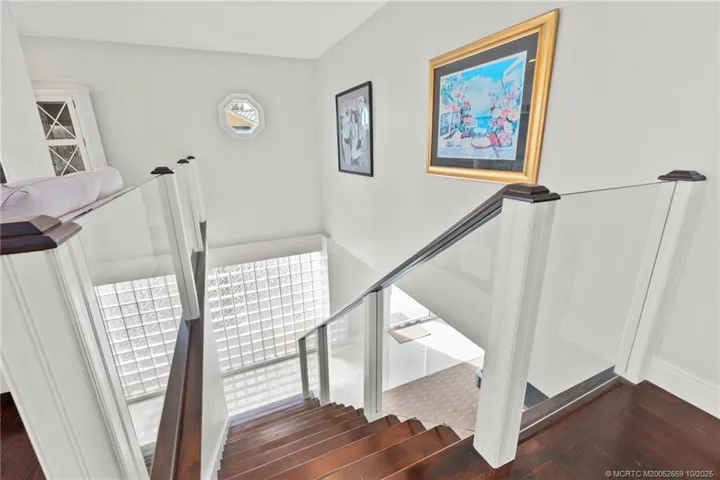 entry to second floor
