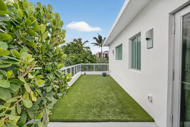 Photo 50