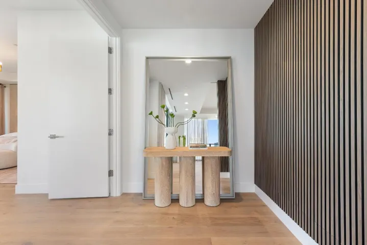 Primary Suite Enrty