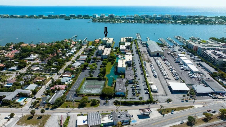 523 aerial photo number 1