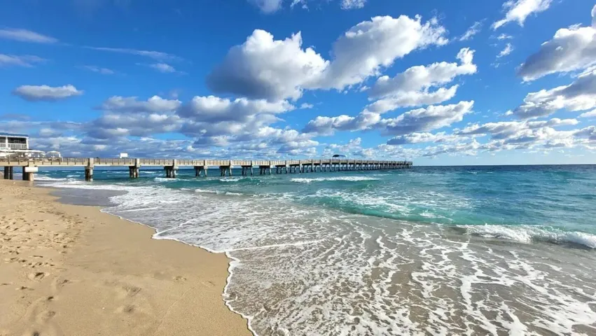 Lake Worth Beach Photo with Pier