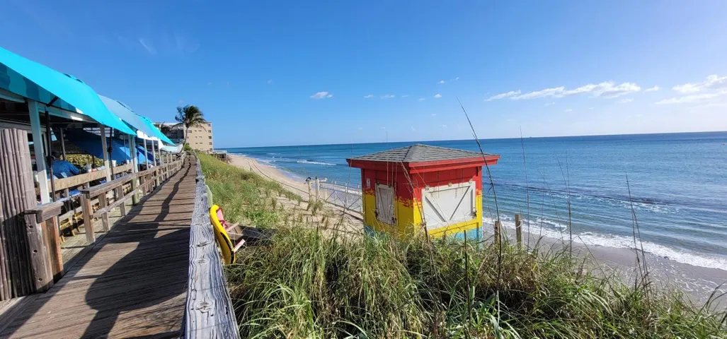 Lantana Beach