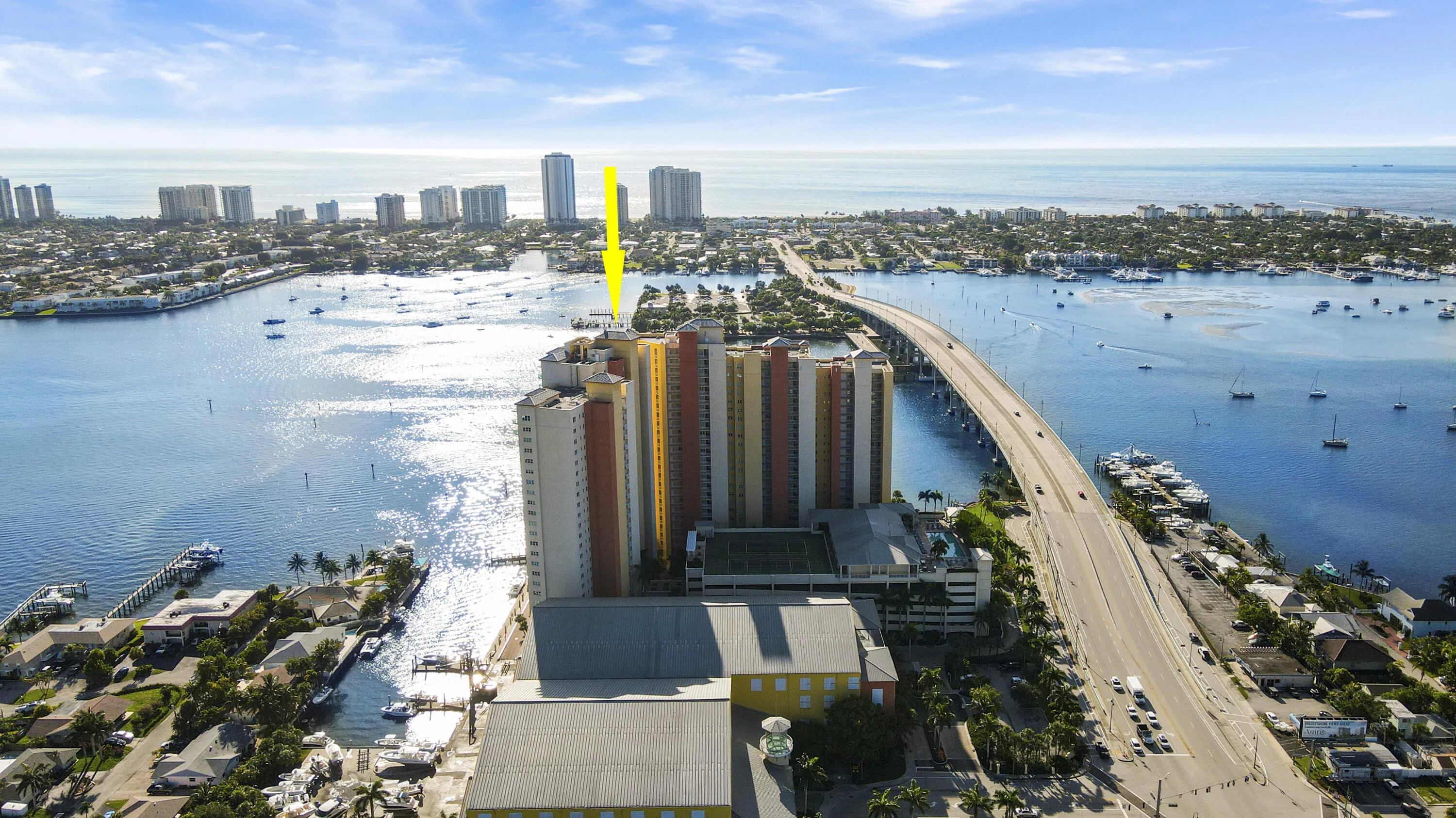 aerial shows ocean and Singer Island.r i