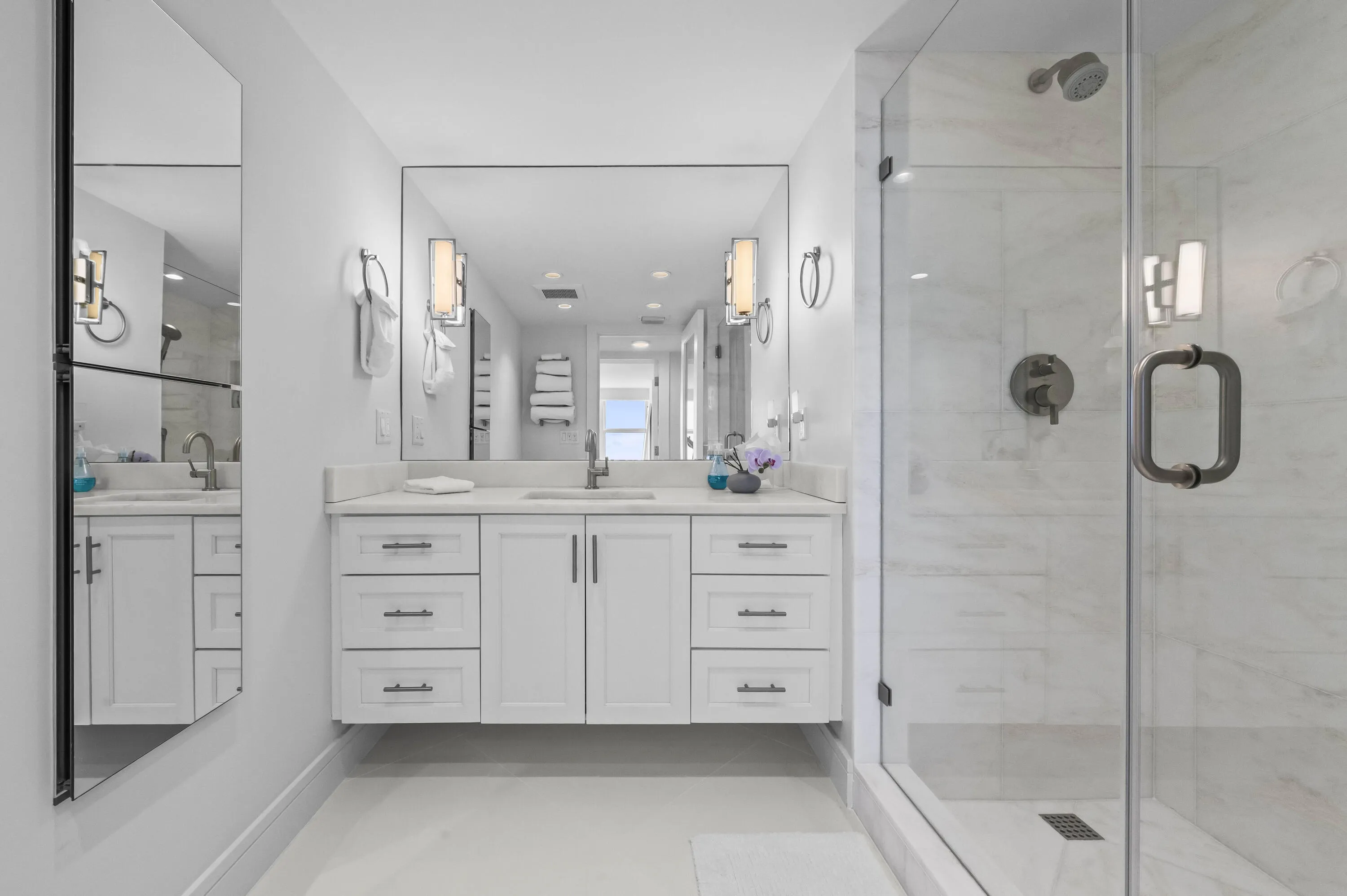 Guest Suite Bath