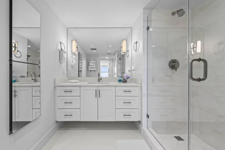 Guest Suite Bath