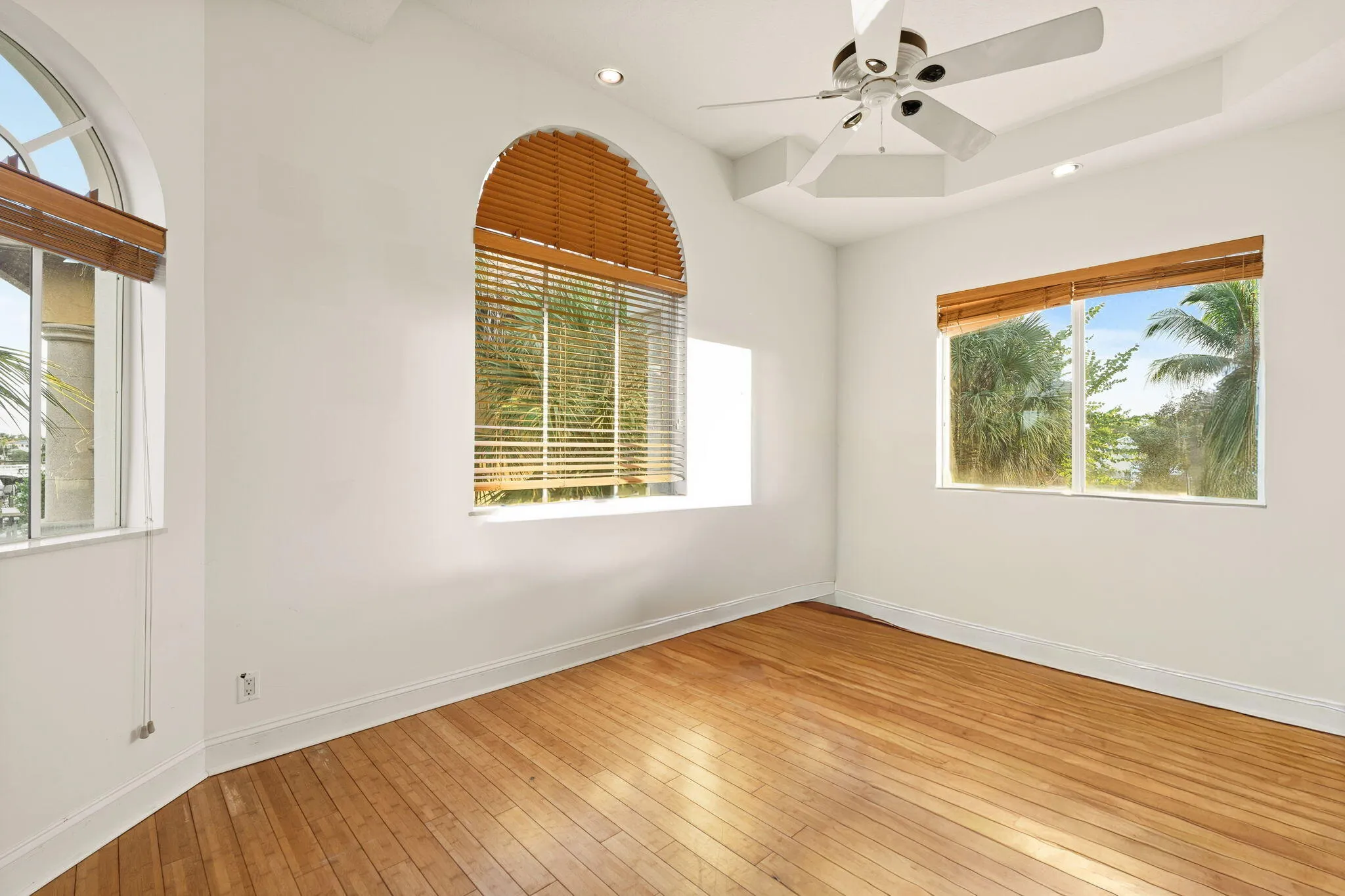 Property photo 50