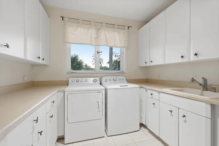 Downstairs laundry
